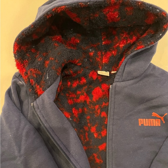 Puma- Boys fur lined zipper hoodie. 
Large 14/16. Navy Blue - Picture 4 of 6